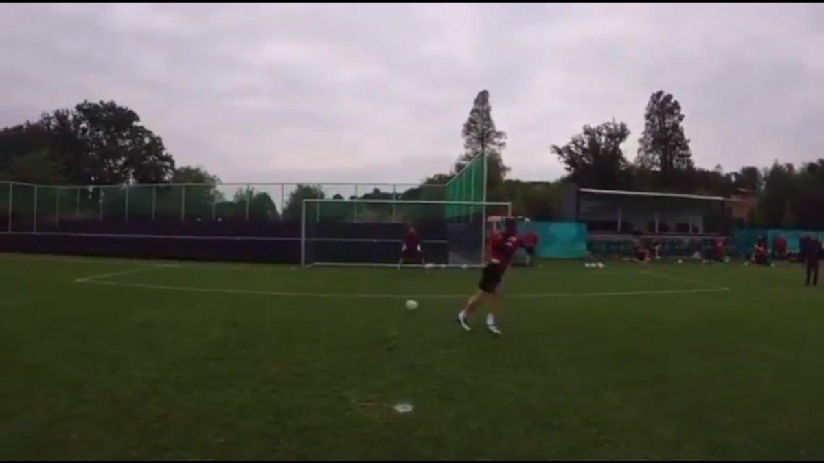 Çağlar Söyüncü'den klas gol