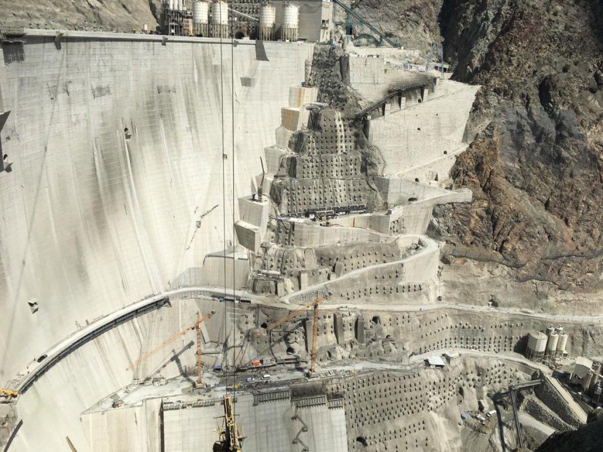 Bekir Pakdemirli: Yusufeli Barajı, ekonomiye 2 milyar lira katkı sağlayacak