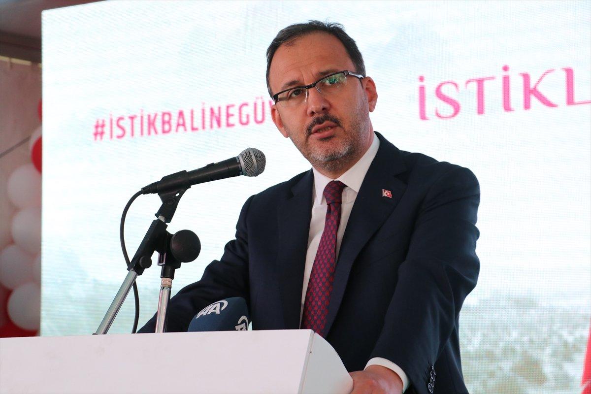 Muharrem Kasapoğlu, Atatürk ve İstiklal Yolu yürüyüşüne katıldı