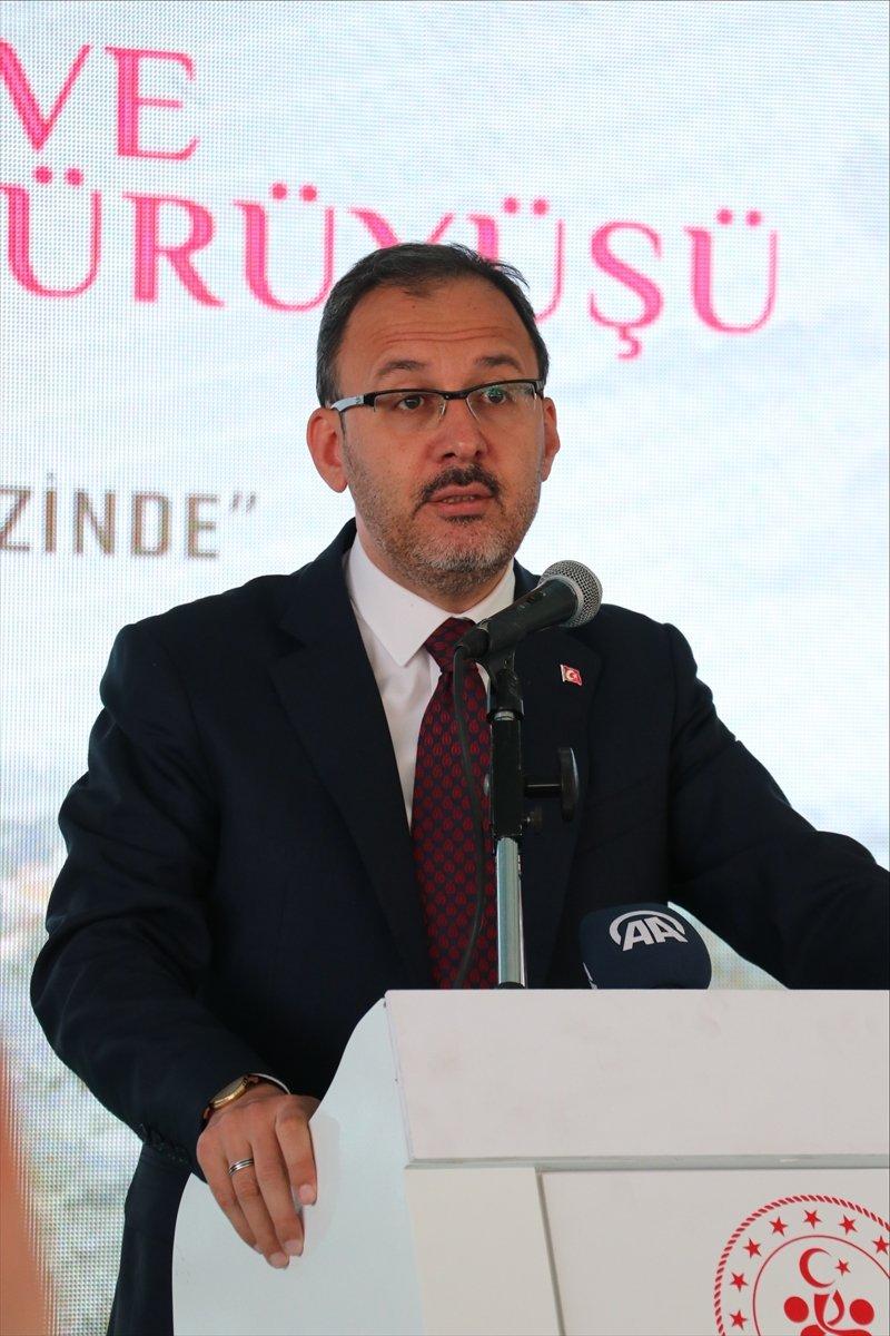 Muharrem Kasapoğlu, Atatürk ve İstiklal Yolu yürüyüşüne katıldı