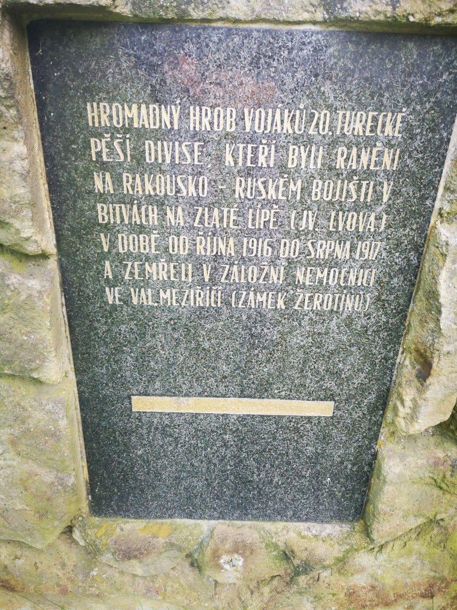 Galiçya'daki Türk askerlerinin namaz kılarken çekilen fotoğrafları