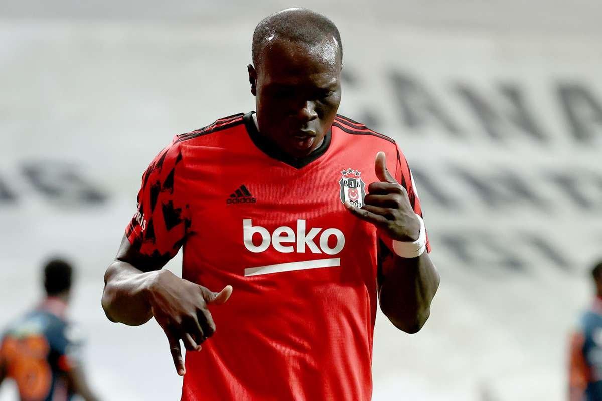 Talisca'nın gönderisi Aboubakar'ı ele verdi