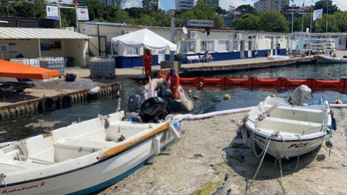 Caddebostan sahilinde yapılan müsilaj temizliği havadan görüntülendi