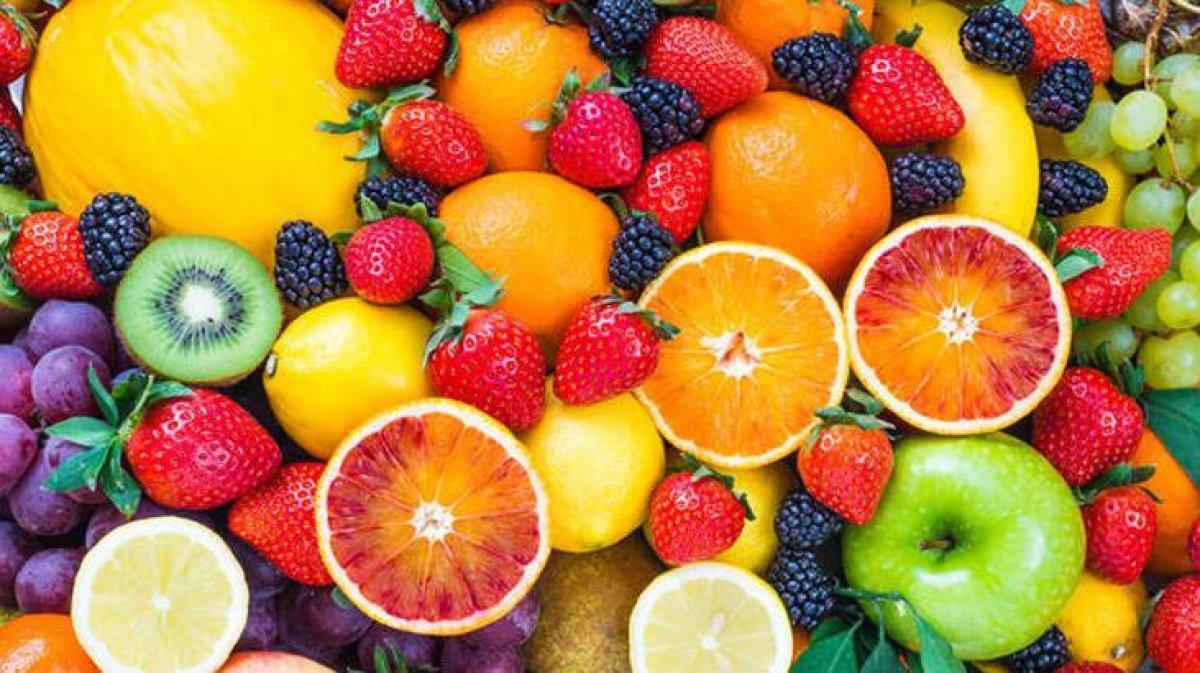 Yazın en sağlıklı dostunuz: Meyve ve sebze suları