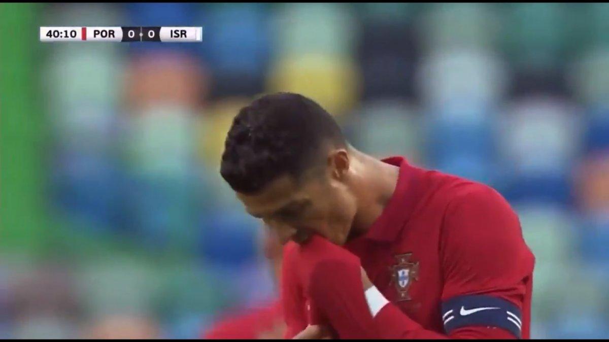 Ronaldo'nun kullandığı frikik alay konusu oldu
