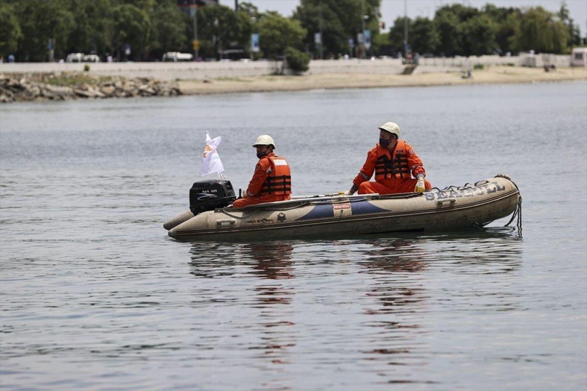 Marmara'dan iki günde 392 metreküp müsilaj toplandı