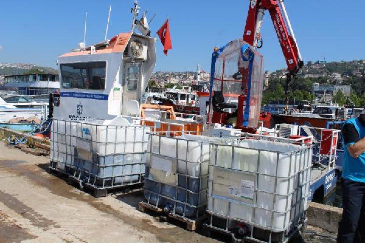 İzmit Körfezi'nde müsilaj temizlendi, balıkçılar açıldı