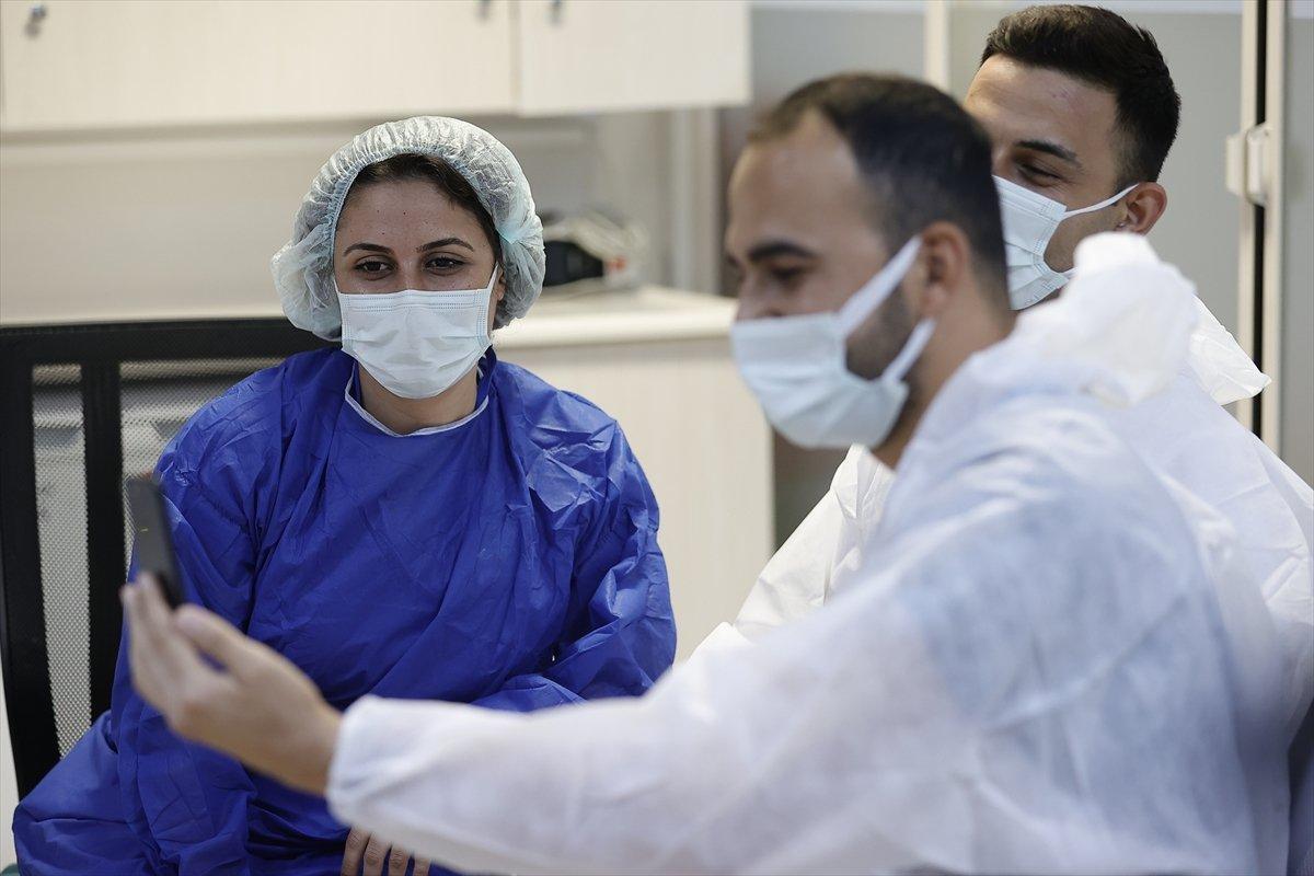 Antalya'da koronayı yenen hastadan duygulandıran mektup