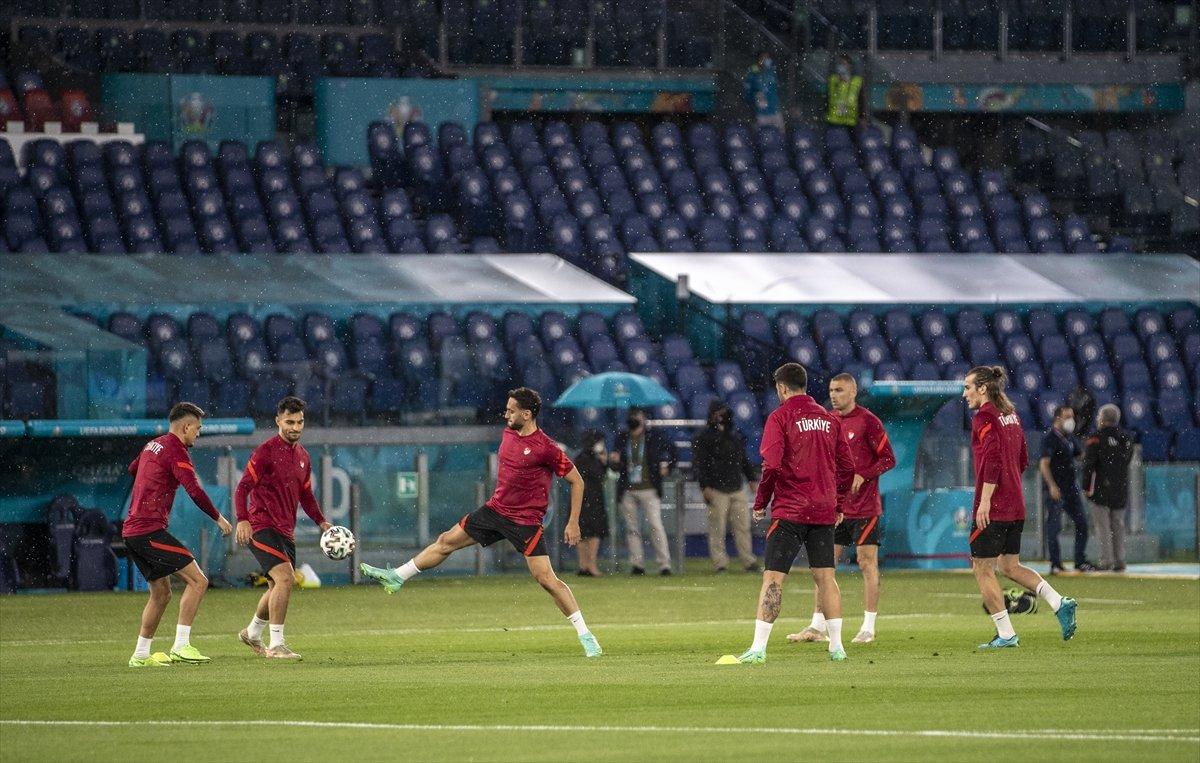 Milliler, İtalya maçı hazırlıklarını tamamladı