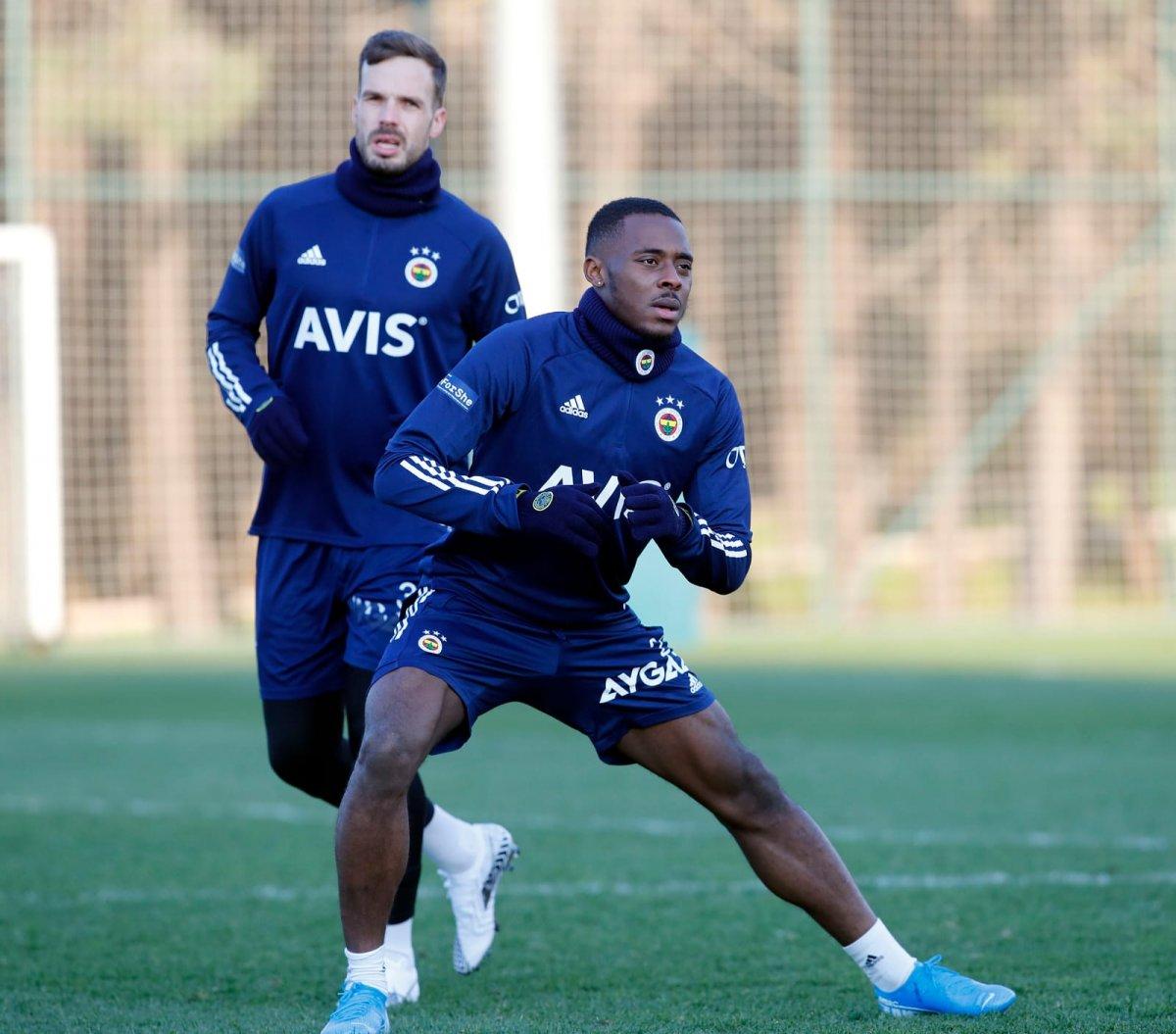 Osayi Samuel'e talipler var