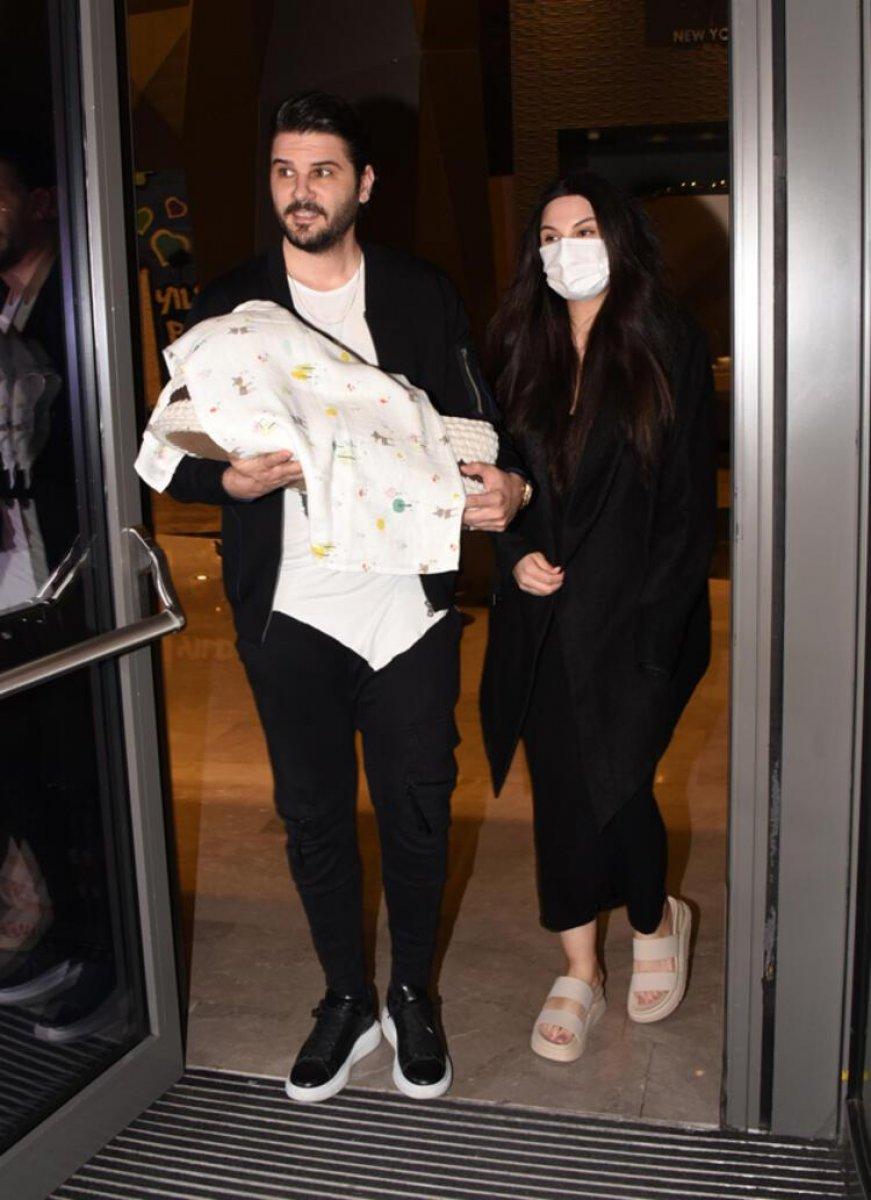 Tolgahan Sayışman: Doğuma girdim