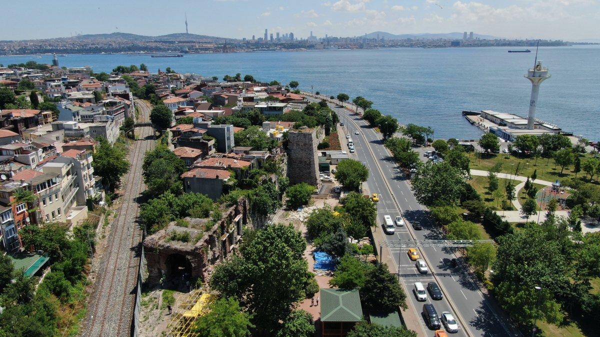 Fatih'te, Bukoleon Sarayı'nda restorasyon çalışmaları başlatıldı