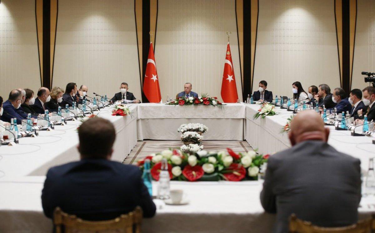 Fuat Oktay, müsilaj sorunu ile ilgili açıklama yaptı