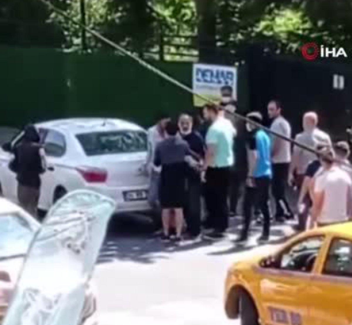 Esenyurt’ta kaza sonrası taksicilerden linç girişimi