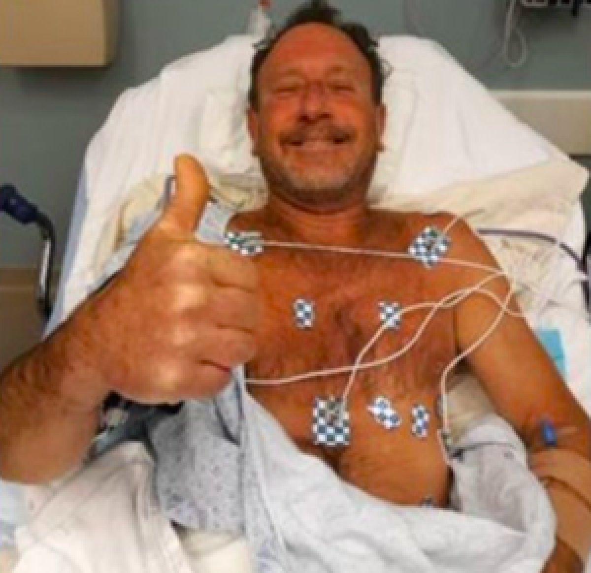 ABD'de kambur balina ağzına aldığı dalgıcı tükürdü