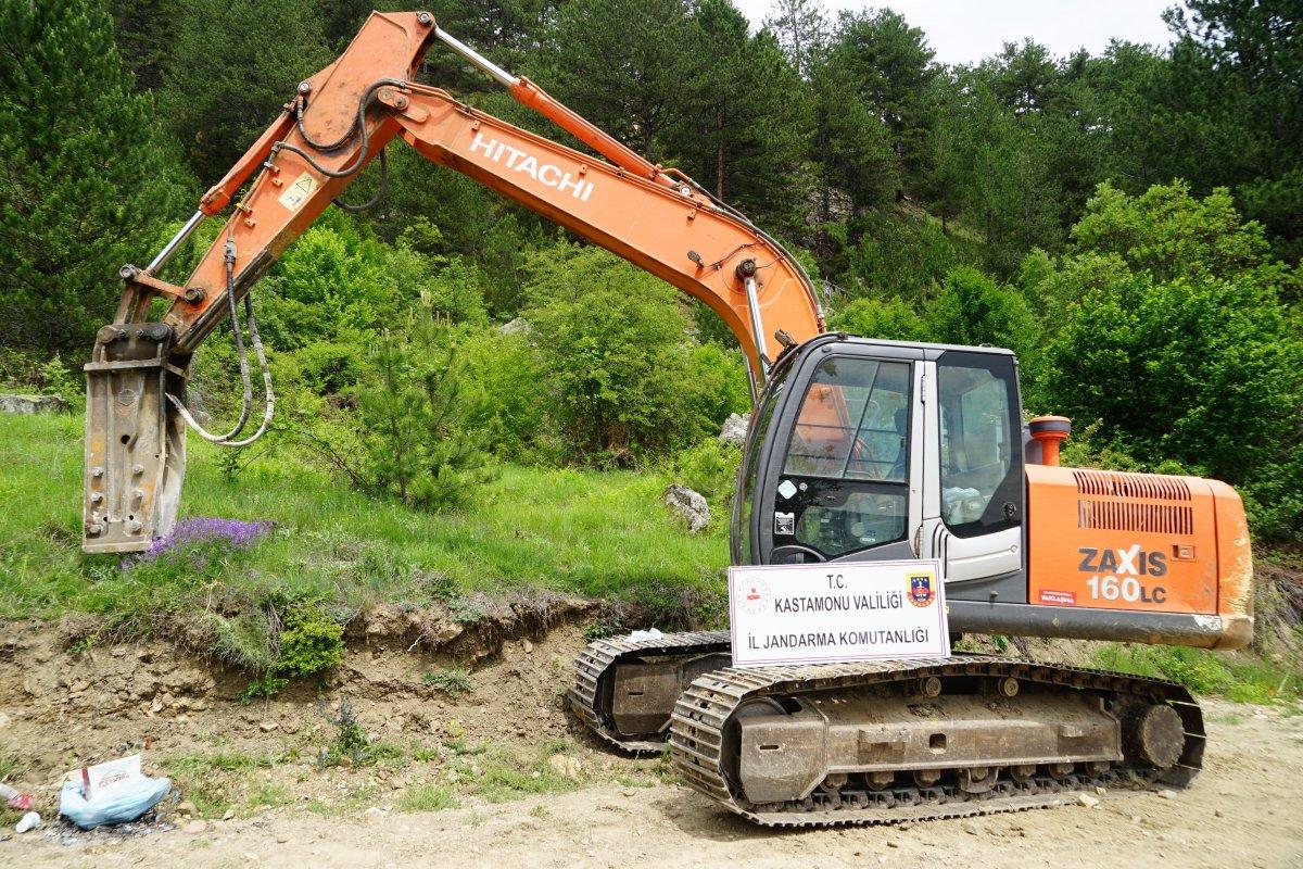 Kastamonu'da kaçak kazı için camiden 'kamu görevlisiyiz' anonsu yaptılar
