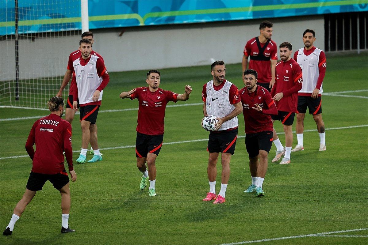 A Milli Takım, Bakü'deki ilk antrenmanını gerçekleştirdi