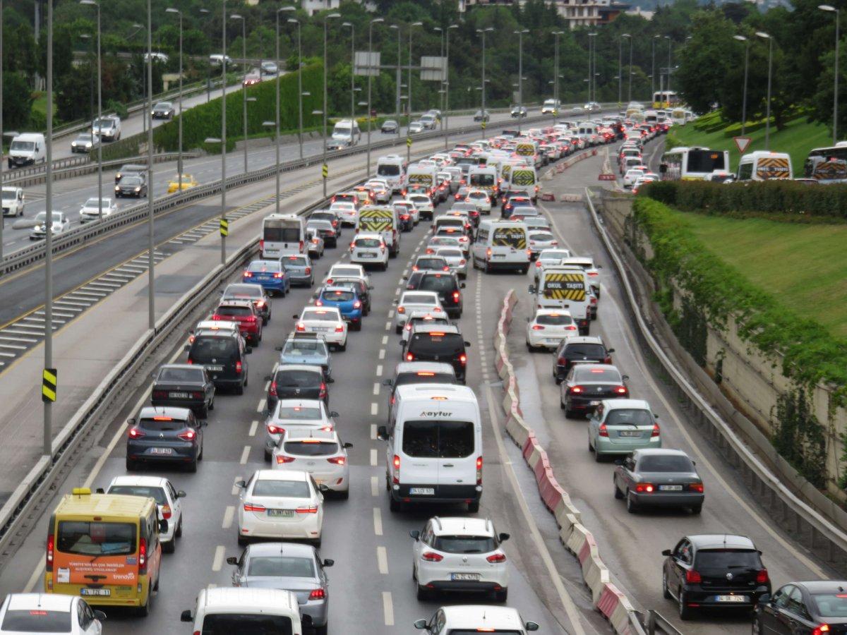 İstanbul’da pazartesi trafiği