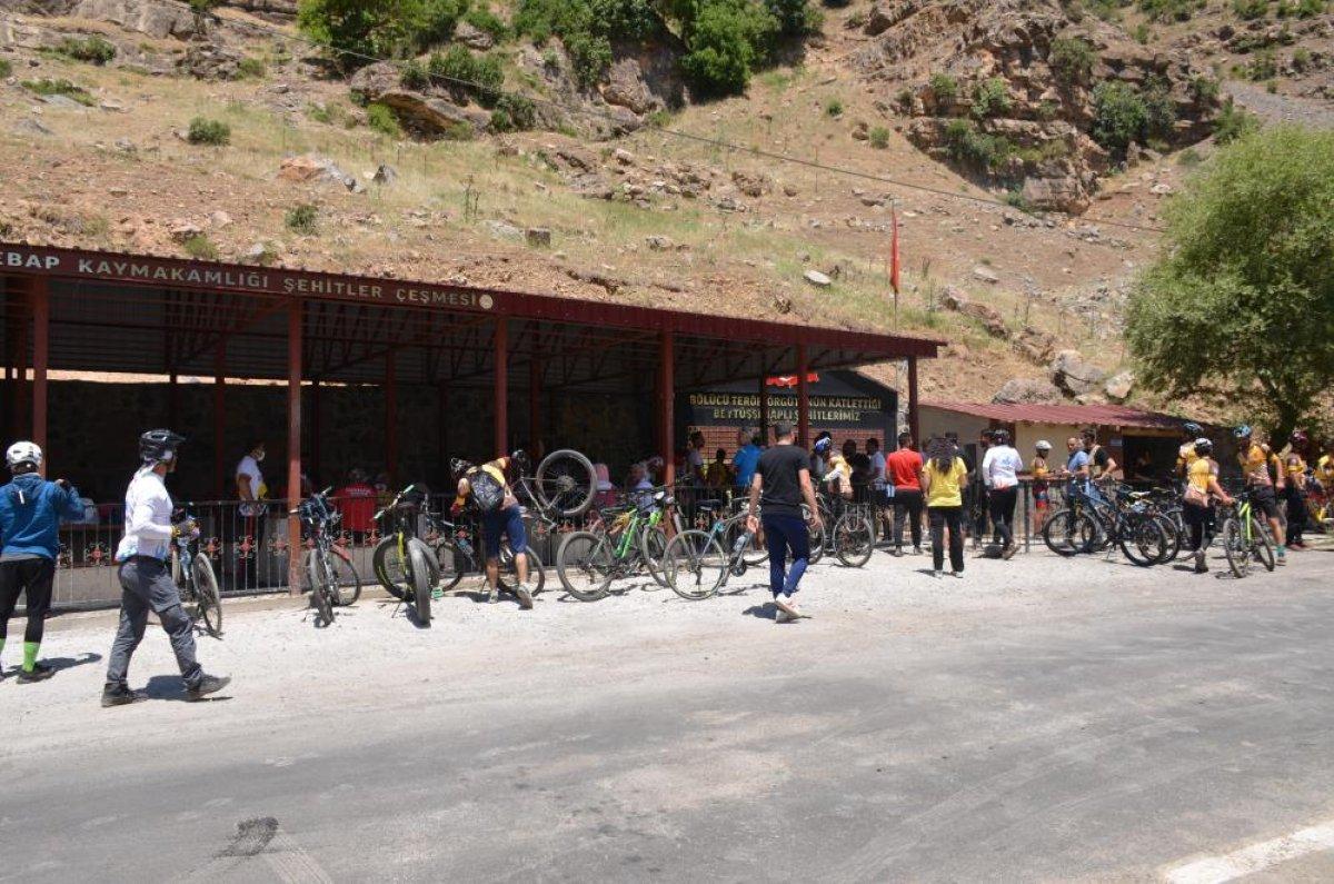 Şırnak terörden temizlendi, sporcular bisiklet sürdü