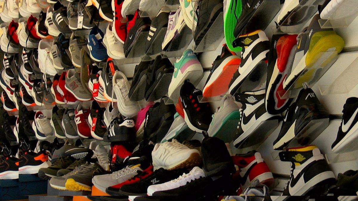 Uzmanlar uyardı: Otoyol kenarlarında satılan sahte ürünler tehlike saçıyor