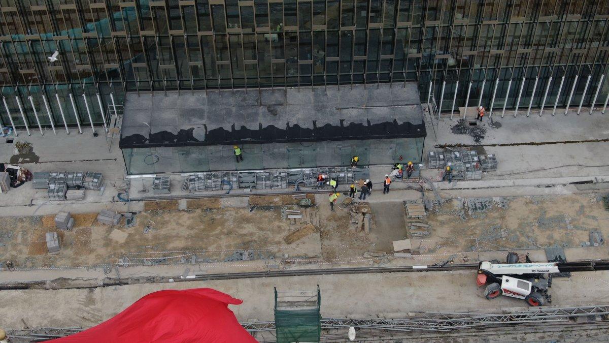 Atatürk Kültür Merkezi'nin ön cephesi ortaya çıktı