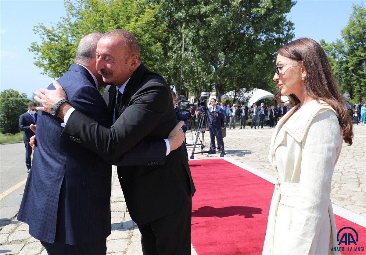 Cumhurbaşkanı Erdoğan ile Aliyev Şuşa’da