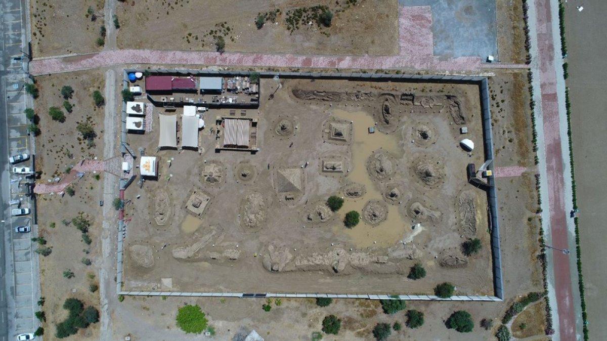 Antalya Kum Heykel Festivali başladı: Kayıp Şehir Atlantis temasıyla açıldı