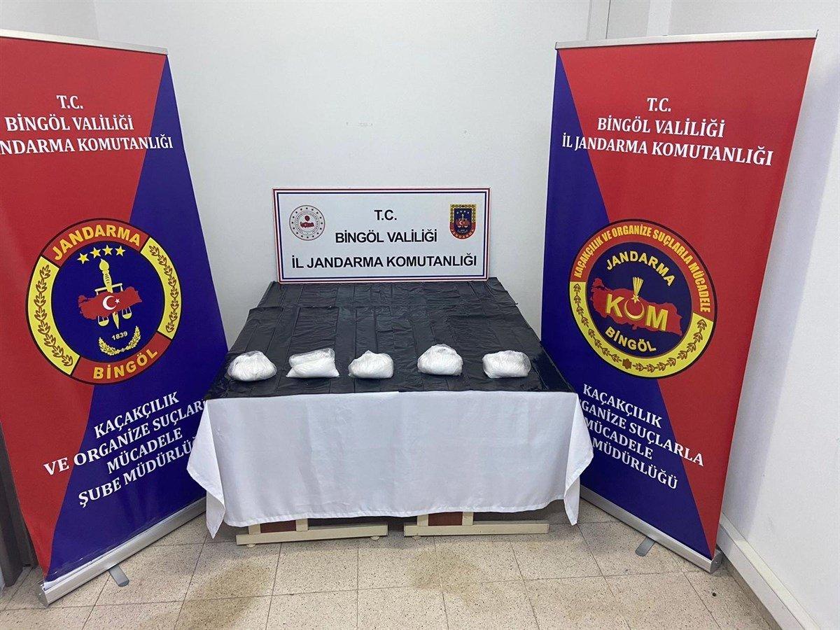 Bingöl’de 2 milyon 200 bin lira değerinde uyuşturucu madde ele geçirildi