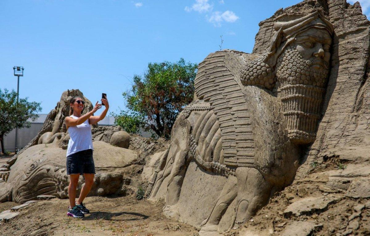 Antalya Kum Heykel Festivali başladı: Kayıp Şehir Atlantis temasıyla açıldı