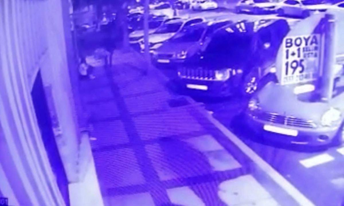 Beşiktaş’ta turistleri bıçaklayan kağıt toplayıcı hakim karşısında