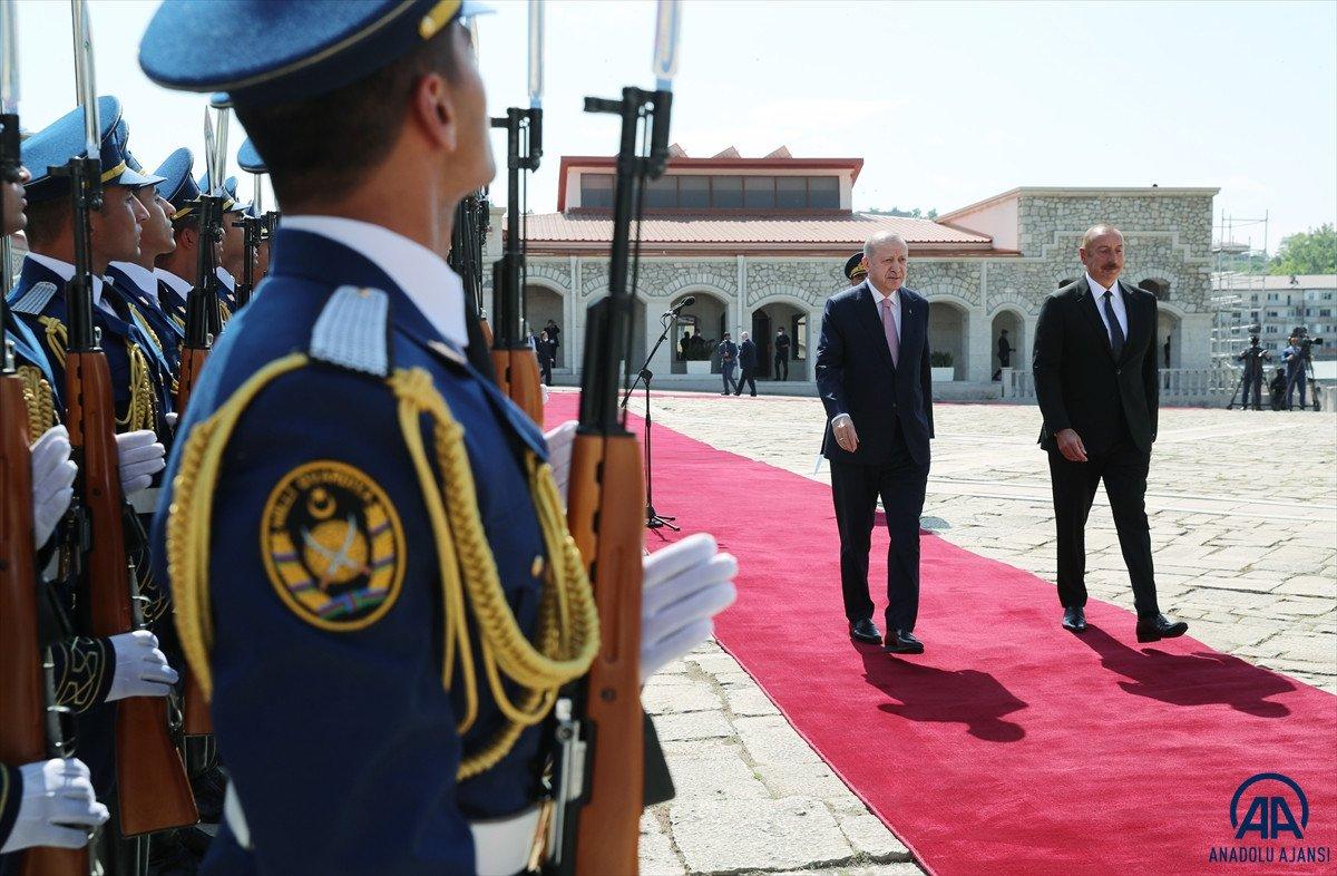 Cumhurbaşkanı Erdoğan ile Aliyev Şuşa’da