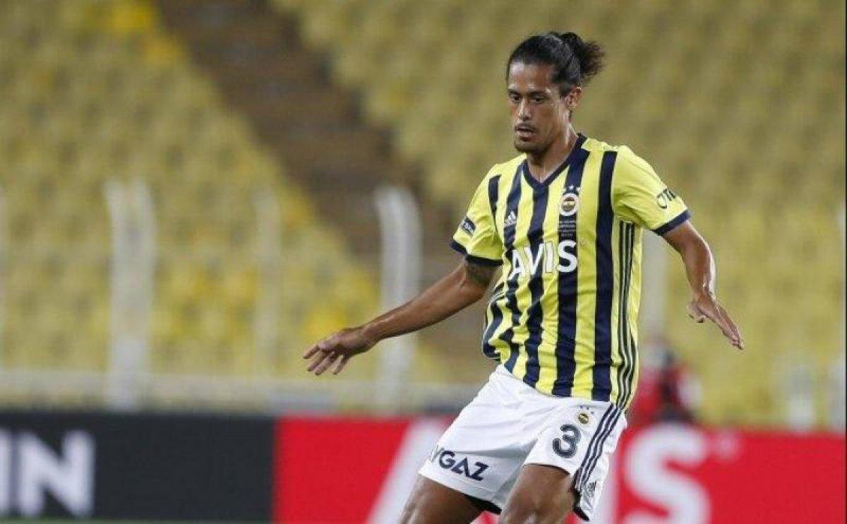 Fenerbahçe'de 3 ayrılık birden