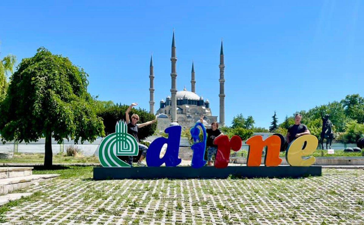 Karavanla dünya turuna çıkan Fransız aile, Türkiye'ye hayran kaldı