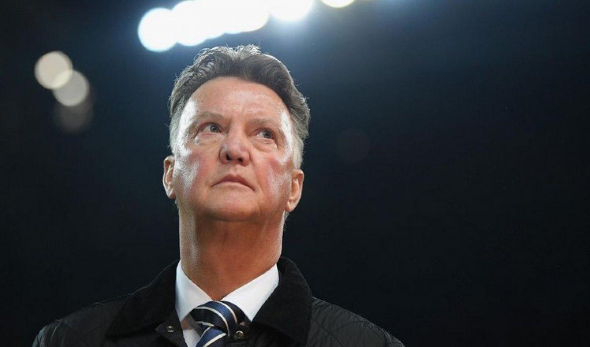 Louis van Gaal, ikinci lige düştü