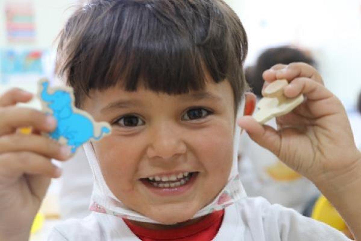 Mevsimlik tarım işçileri için modern yerleşim alanı yapıldı