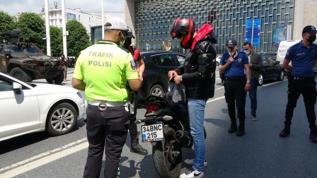 Taksim Meydanı’nda helikopter destekli 'huzur' uygulaması