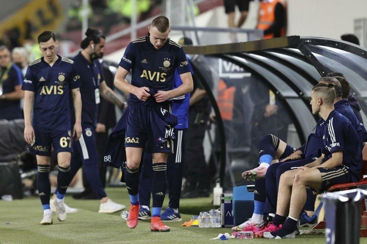 Fenerbahçe'de yeni hocayı 5 zorlu görev bekliyor