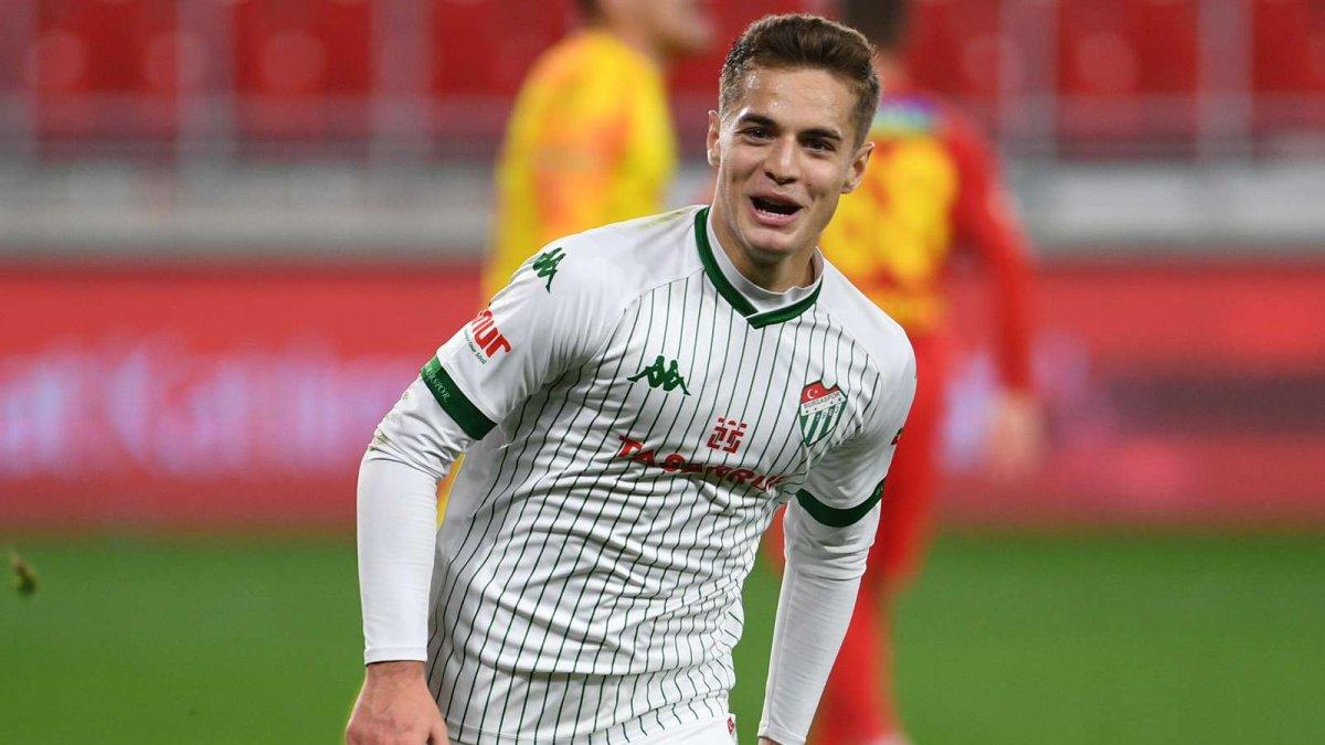 Trabzonspor, Burak Kapacak'ın peşinde