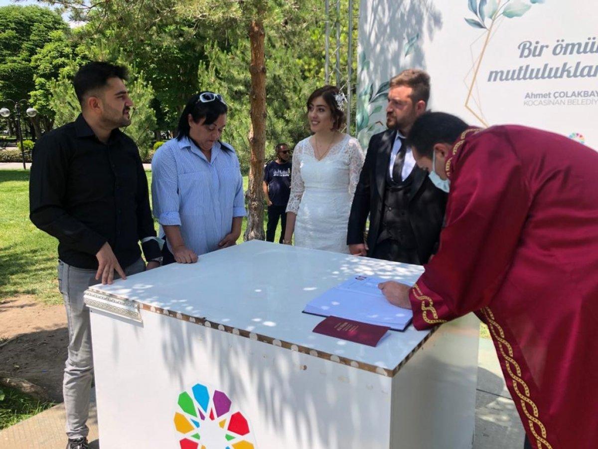 Kademeli normalleşmede sıra alamayan çiftlere müftülük nikahı