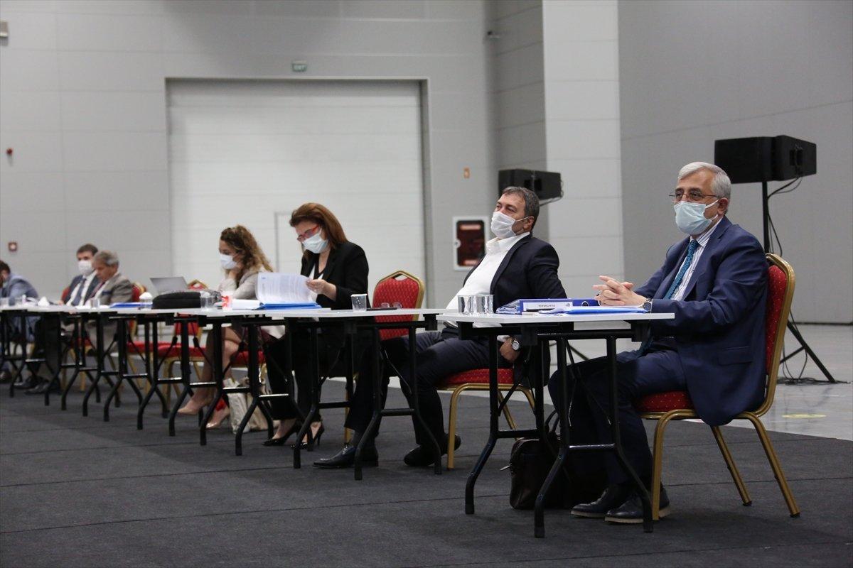 İSKİ'nin su zammı teklifi İBB Meclisi'nde reddedildi 