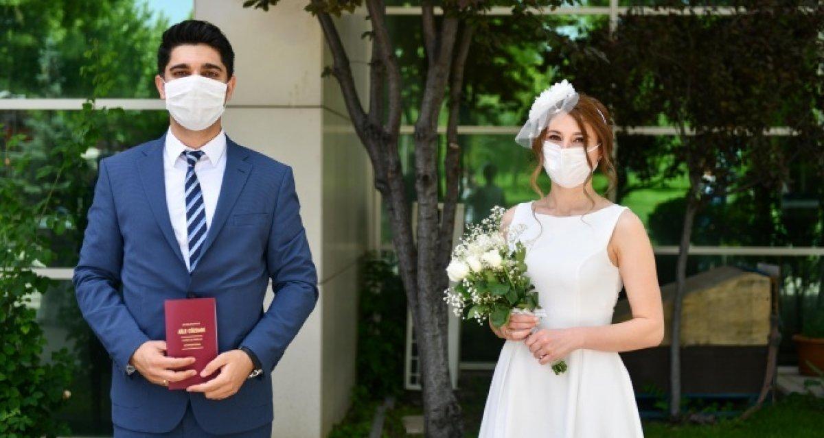 Kademeli normalleşmede sıra alamayan çiftlere müftülük nikahı