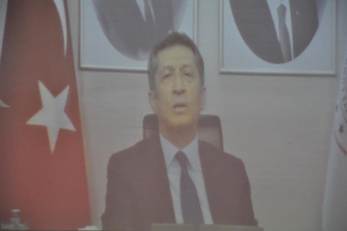 Ziya Selçuk: Türkiye’de 10 binden fazla tasarım ve beceri atölyesi açtık