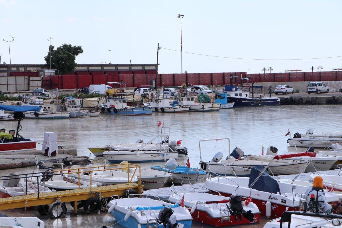 Tekirdağ sahilleri yeniden müsilajla kaplandı