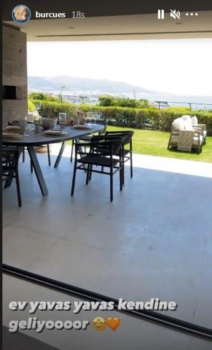 Burcu Esmersoy’un deniz manzaralı evi