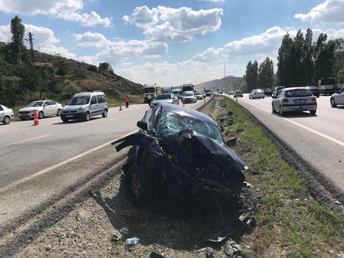 Ankara'da trafik kazası: 6 yaralı