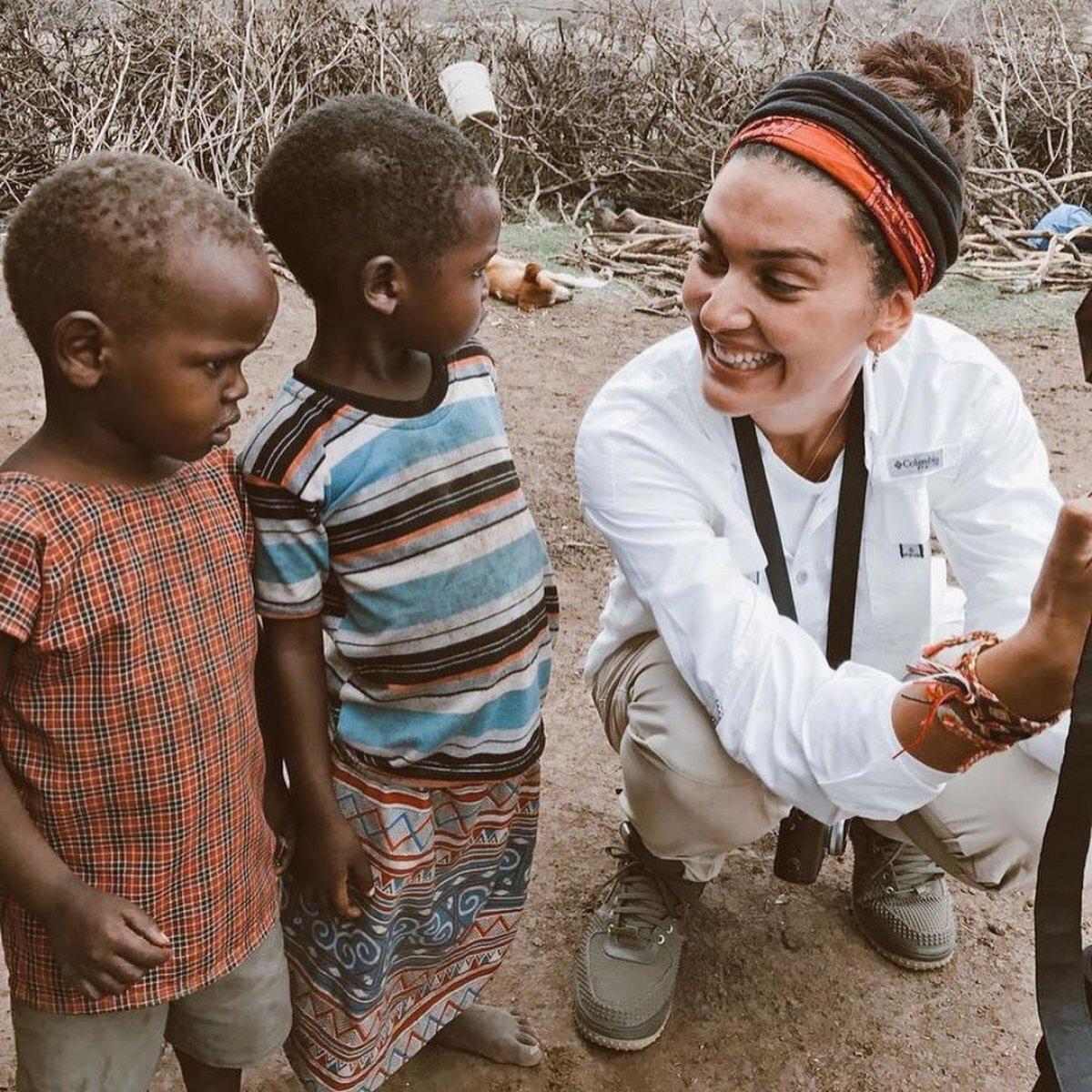 Bergüzar Korel: Otosansür görmemi engelliyor