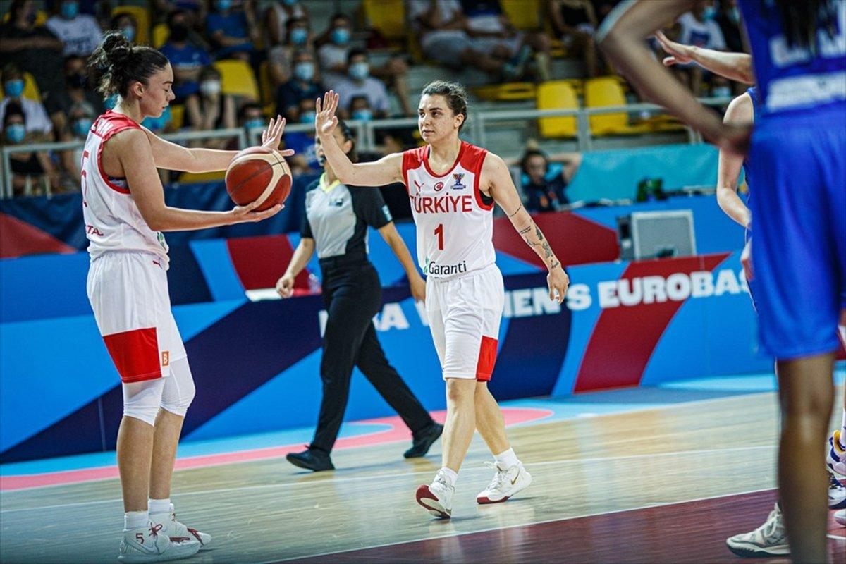 Potanın Perileri, Bosna Hersek maçını kaybetti