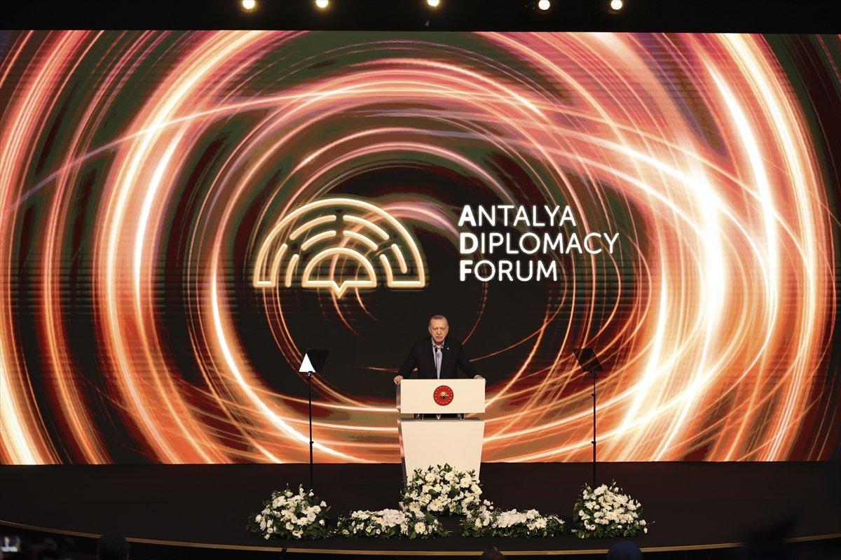 Cumhurbaşkanı Erdoğan: Yerli aşımızı tüm insanlıkla paylaşacağız