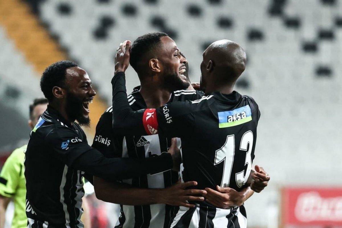 Cyle Larin: Beşiktaş'ta kalmak istiyorum