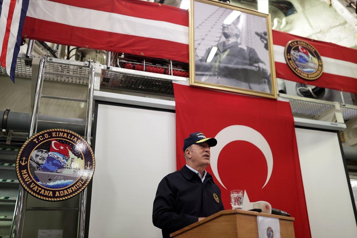 Hulusi Akar: Teröristlerin tüm inlerine girildi